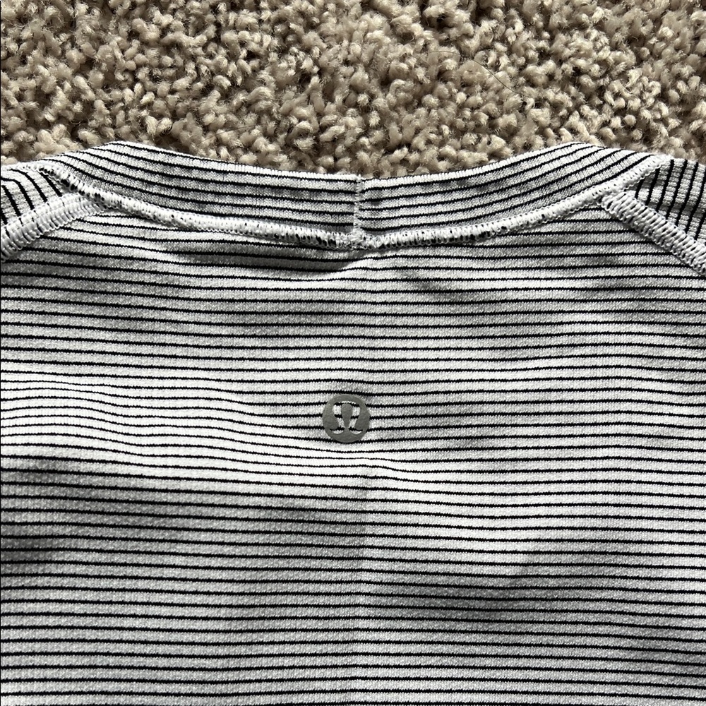 Lululemon Swiftly Long-Sleeve - Picture 6 of 6